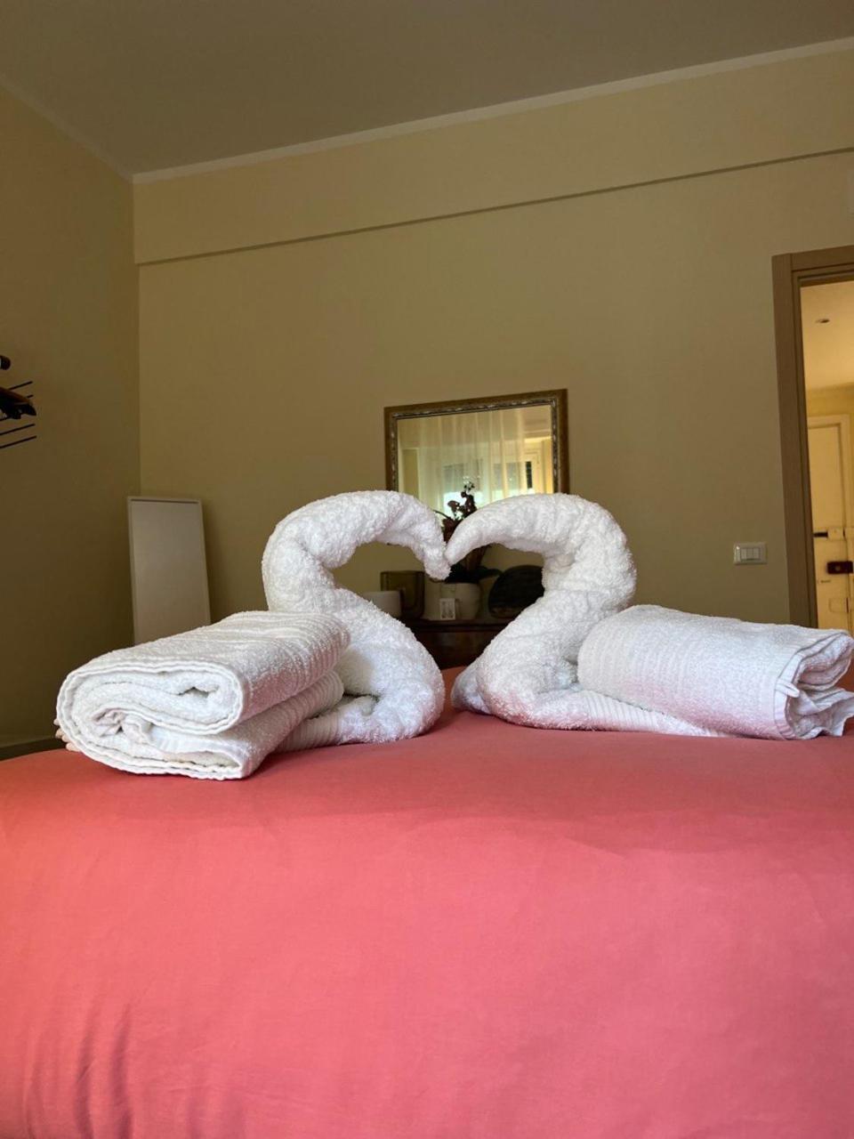 Casa La Dolce Pesca Apartment เจนัว ภายนอก รูปภาพ
